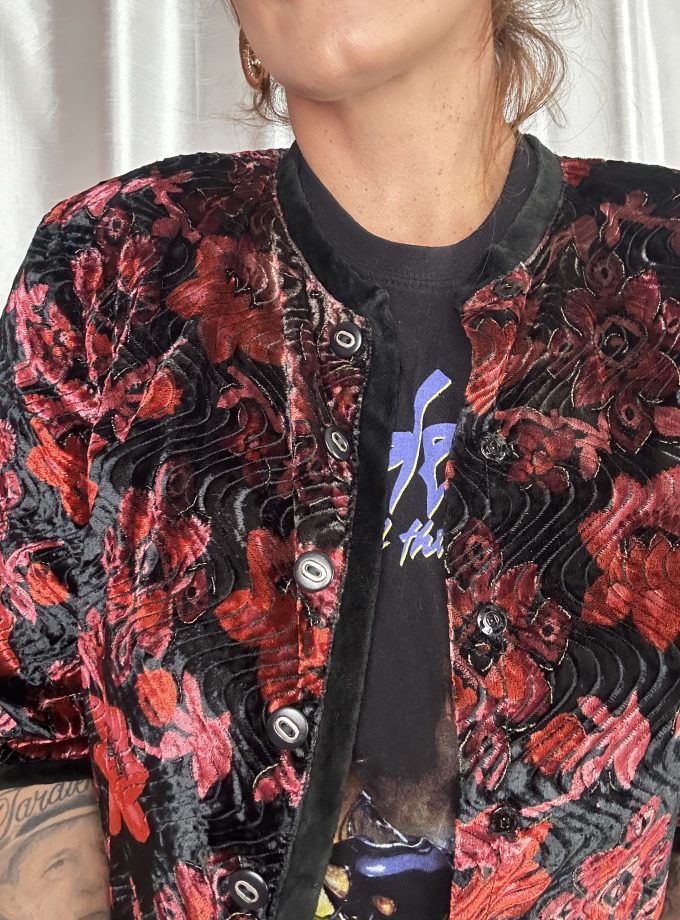 Veste / Petit blazer en velours brodé – fait main – vintage 36/38