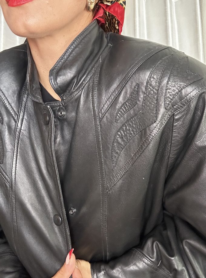 Veste en cuir d’agneau pleine fleur – made in France – Années 80 –